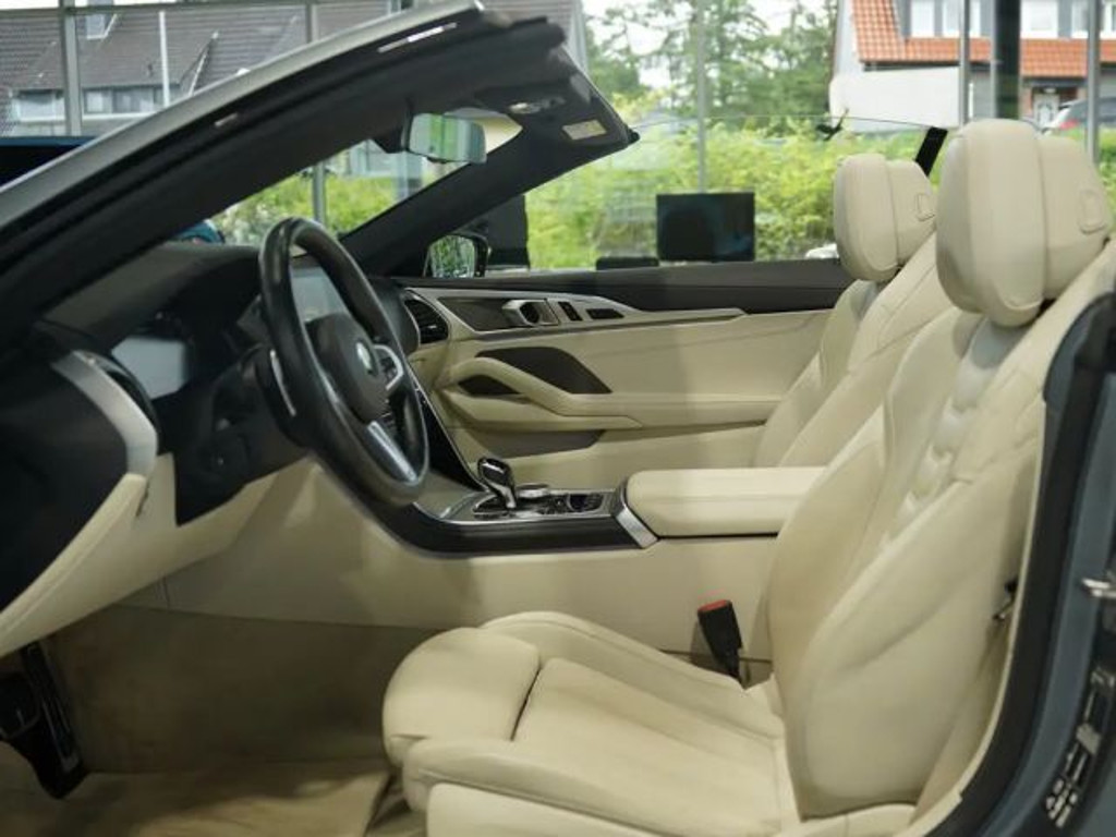 BMW M850