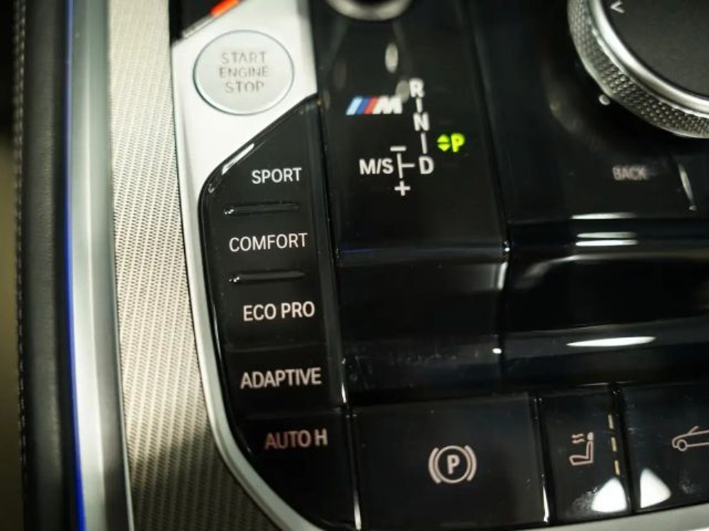 BMW M850