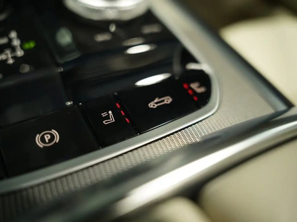 BMW M850