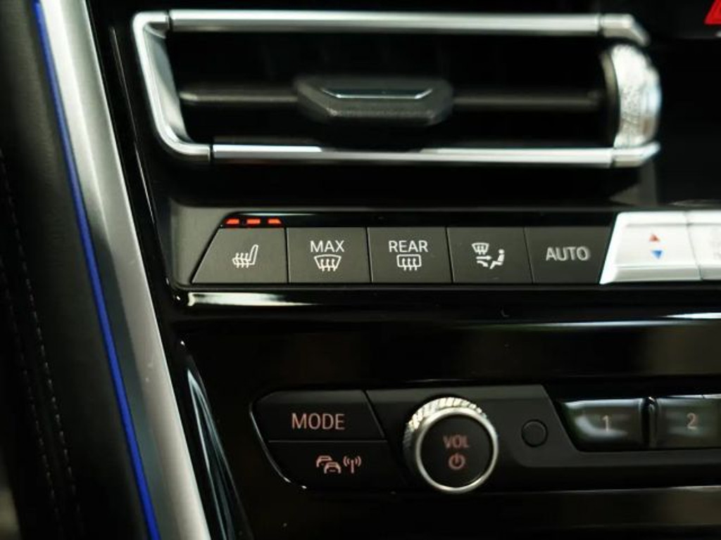BMW M850