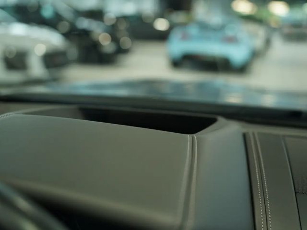 BMW M850