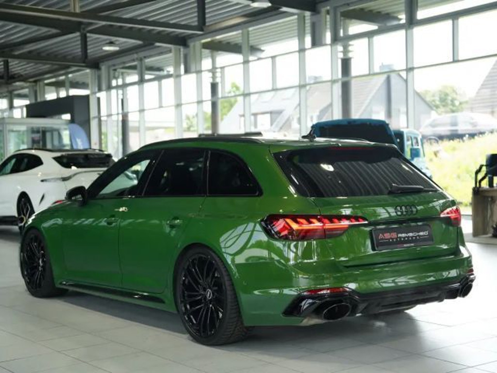 Audi RS4