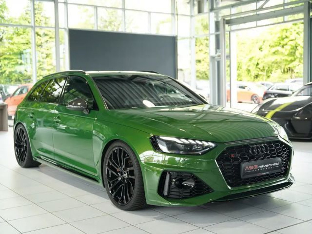 Audi RS4
