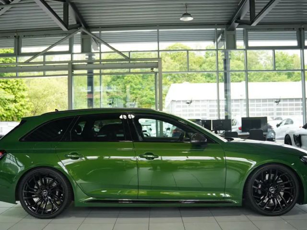 Audi RS4