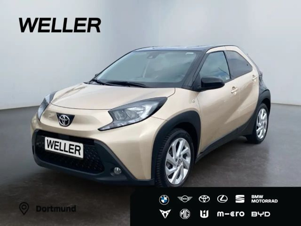 Toyota Aygo X Bi-Tone Hatchback Pulse