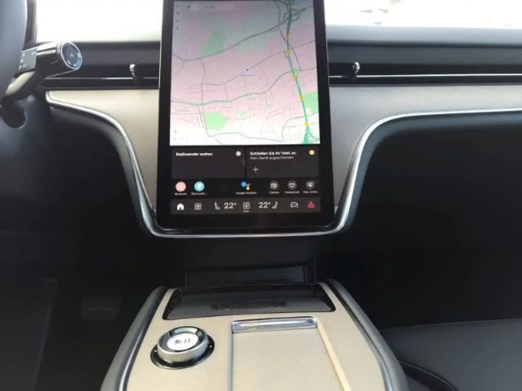 Volvo EX90