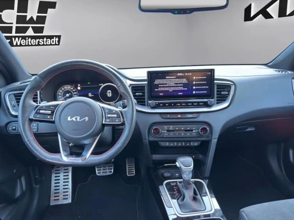 Kia ProCeed