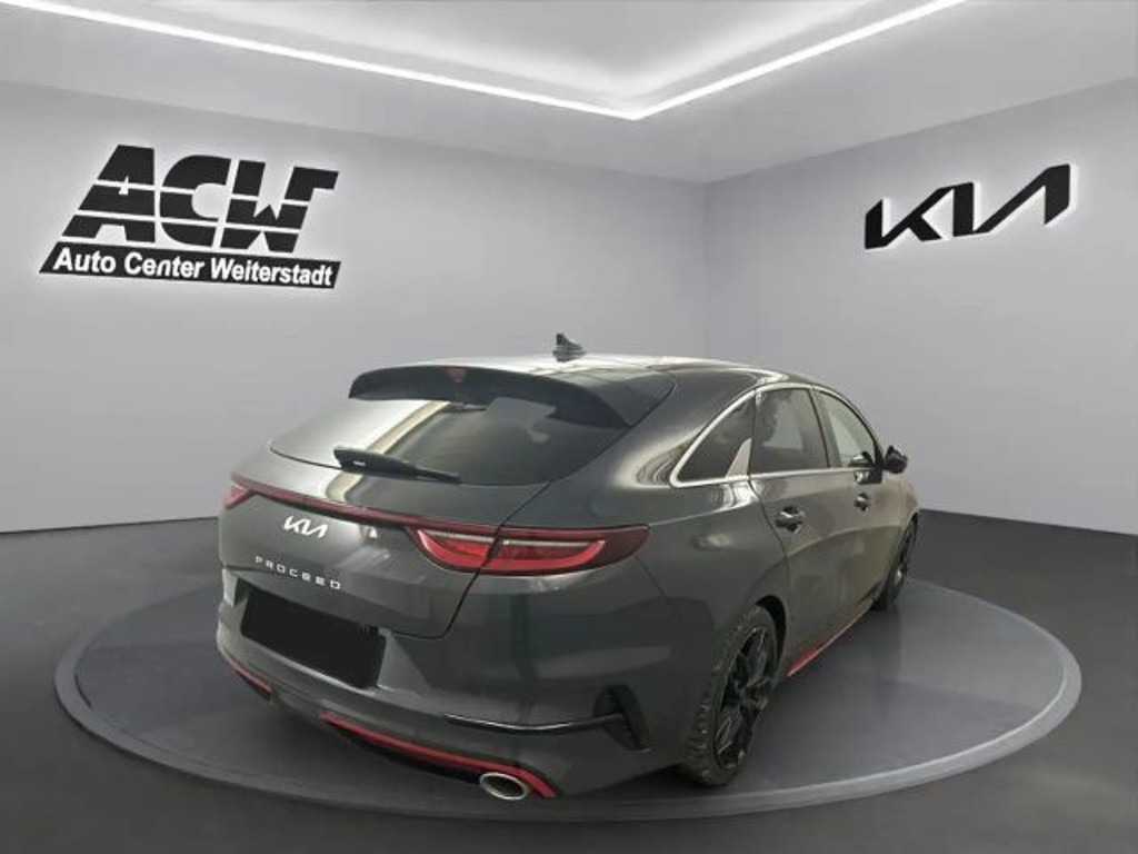 Kia ProCeed