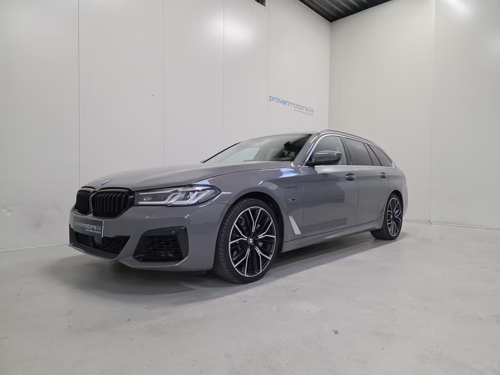 BMW 5 Serie 530 Luxury Line xDrive 530e