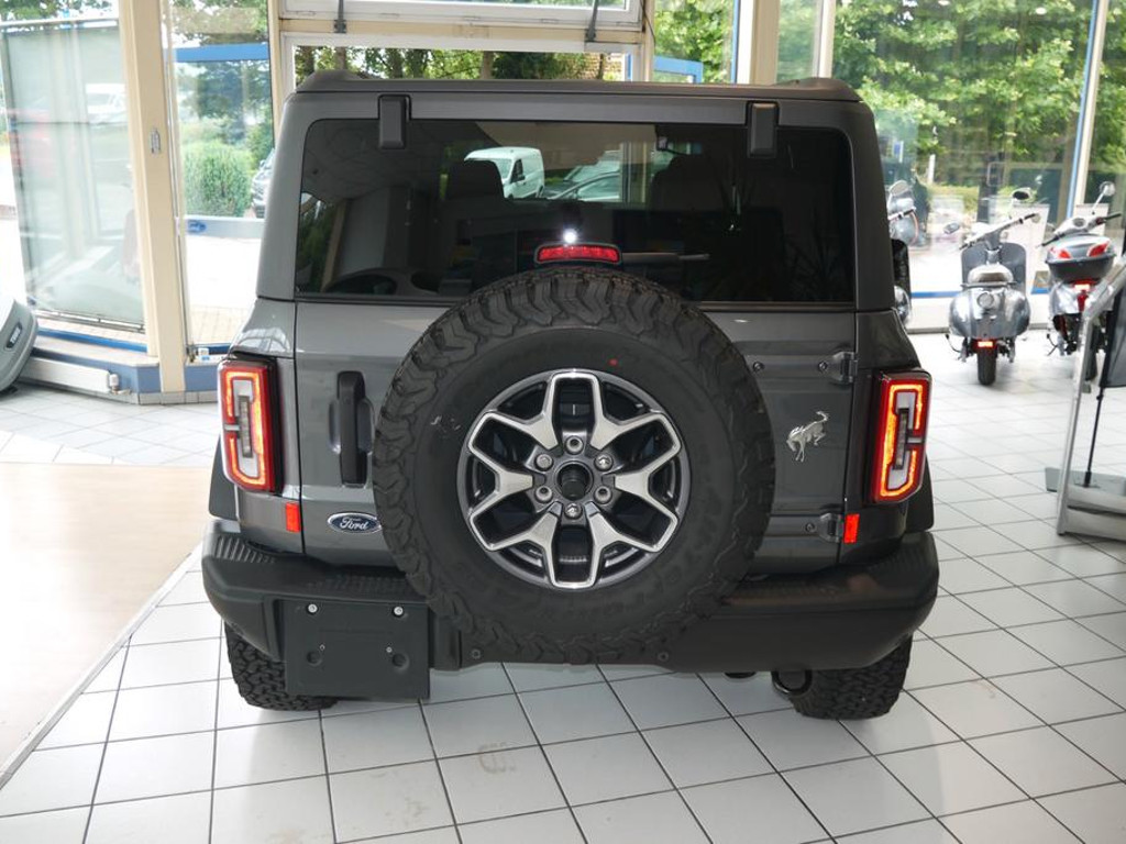 Ford Bronco