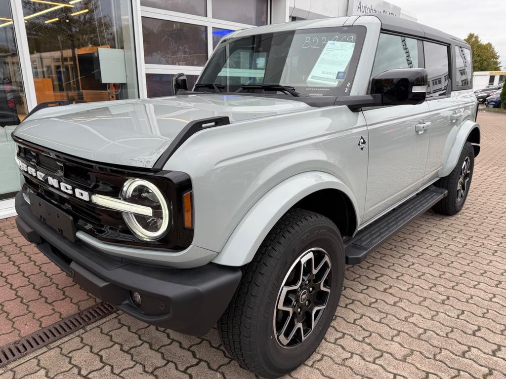 Ford Bronco 4x4 AWD Outer Banks