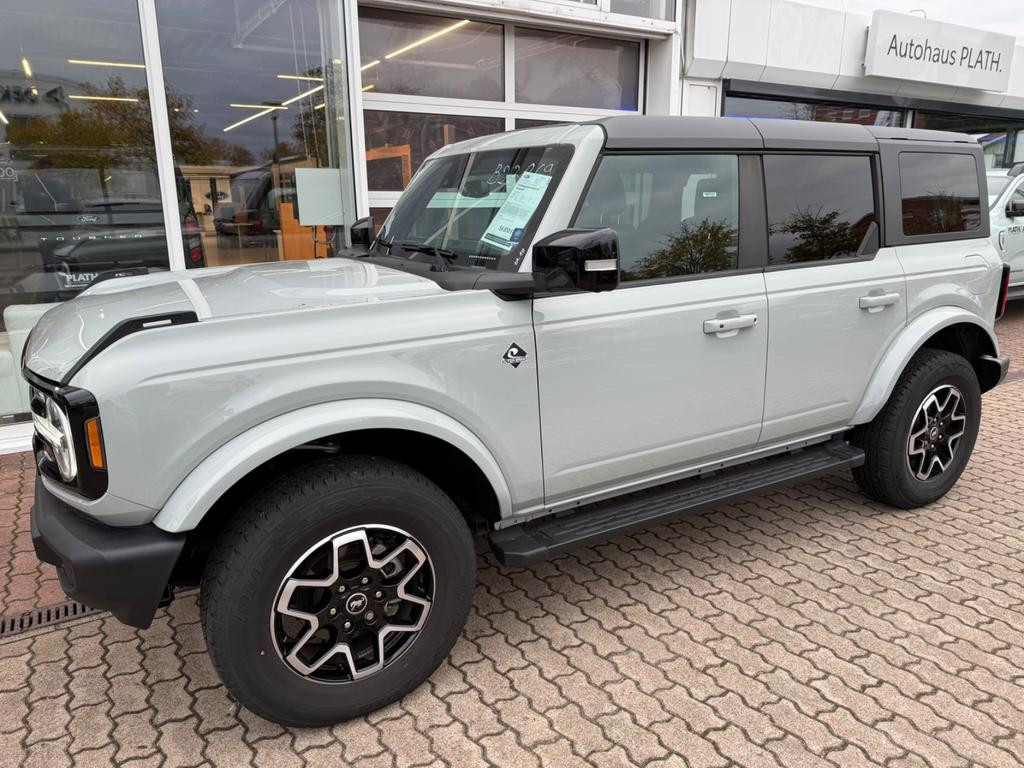 Ford Bronco
