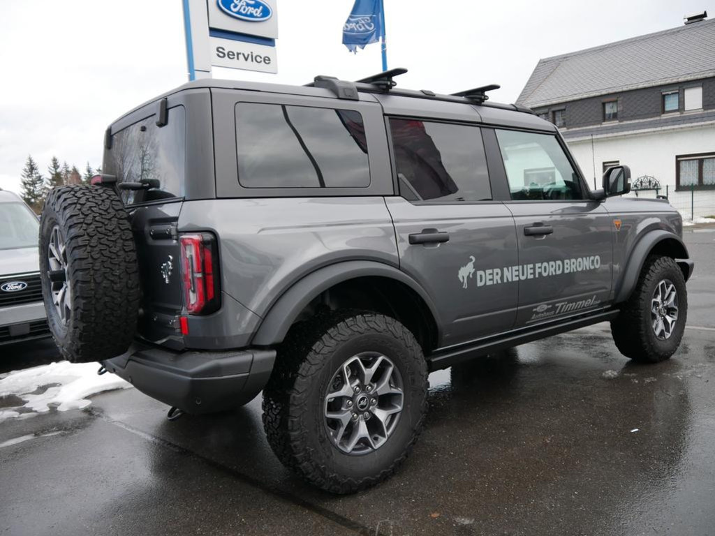 Ford Bronco