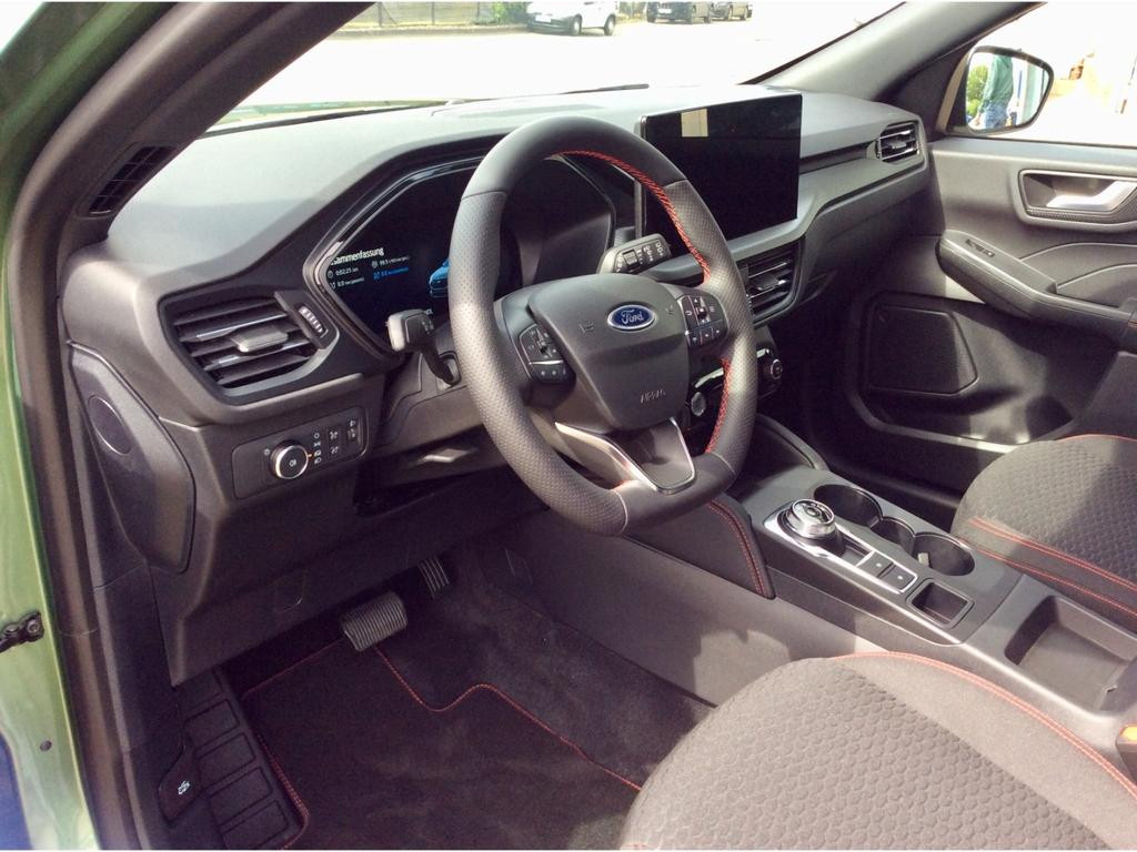 Ford Kuga ST Line Hybrid