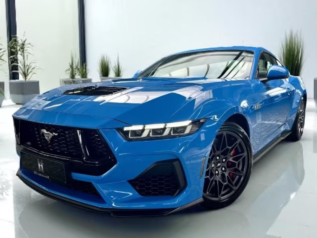 Ford Mustang Fastback GT 5.0 V8