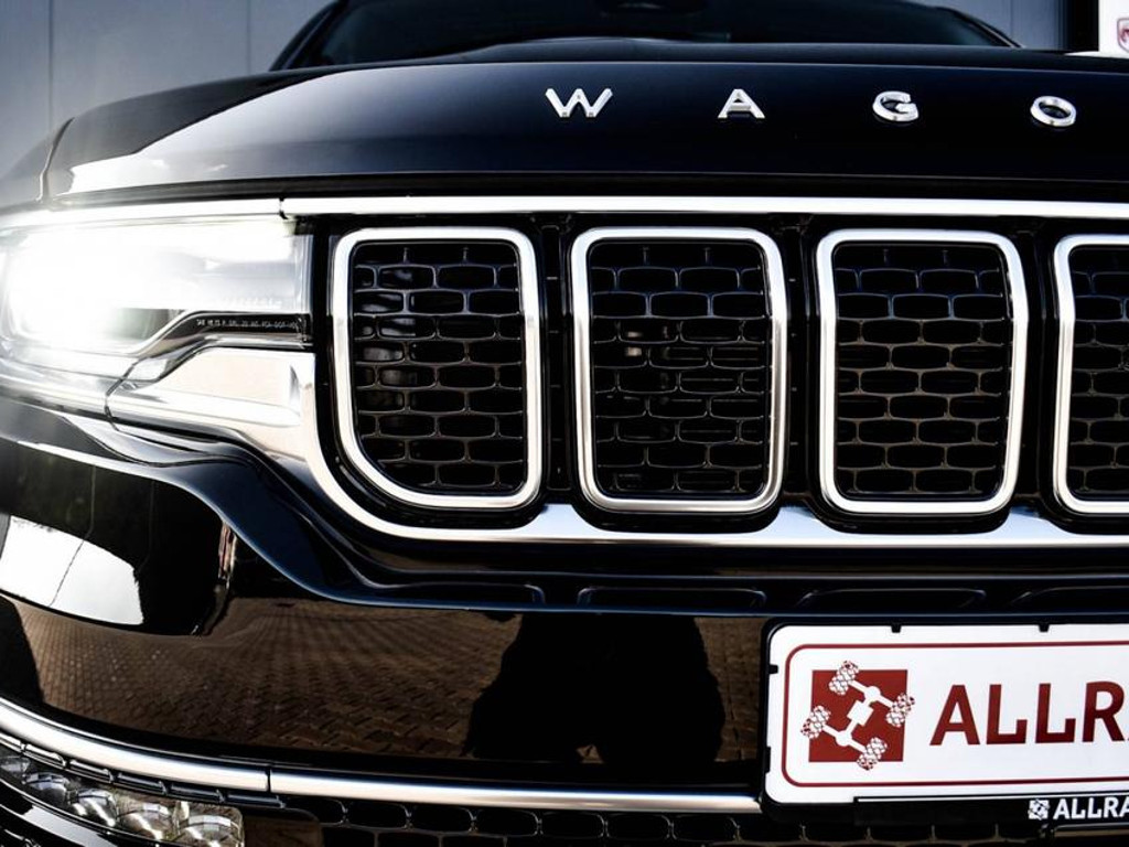 Jeep Wagoneer