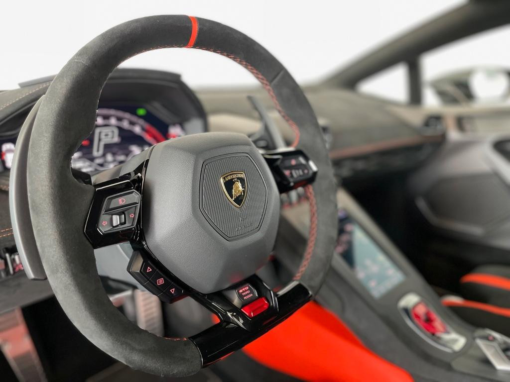 Lamborghini Huracan