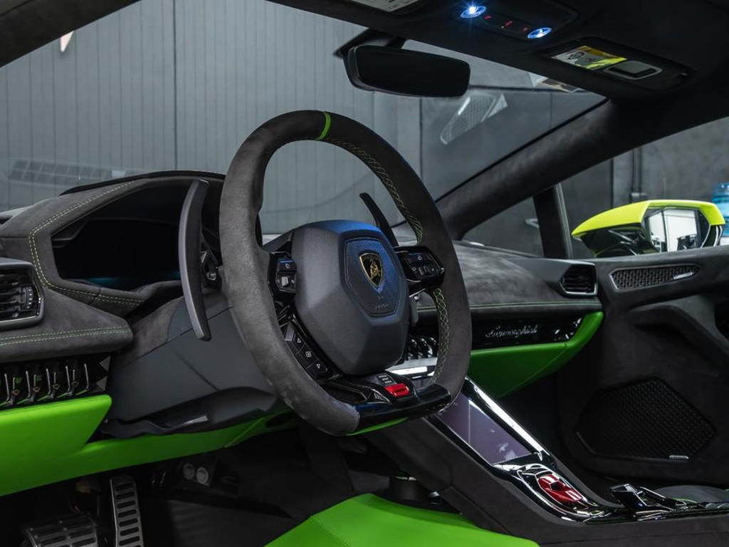 Lamborghini Huracan