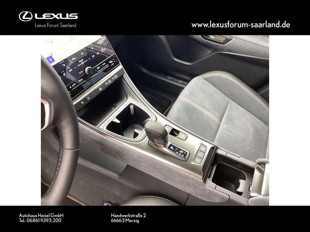 Lexus LBX