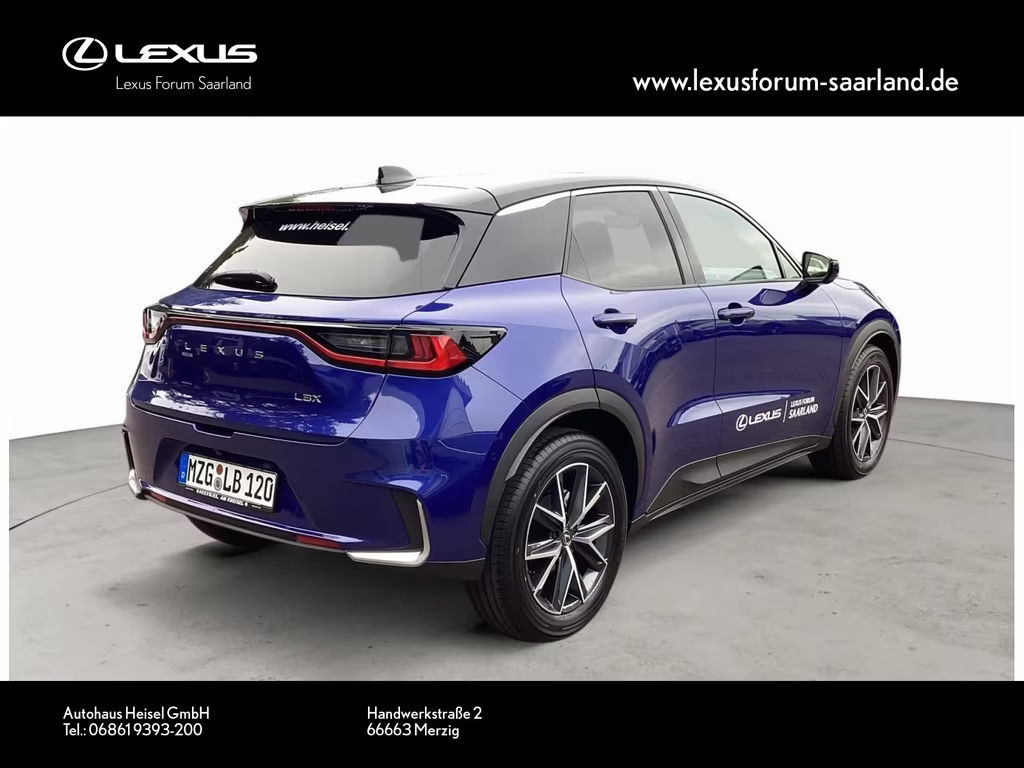 Lexus LBX