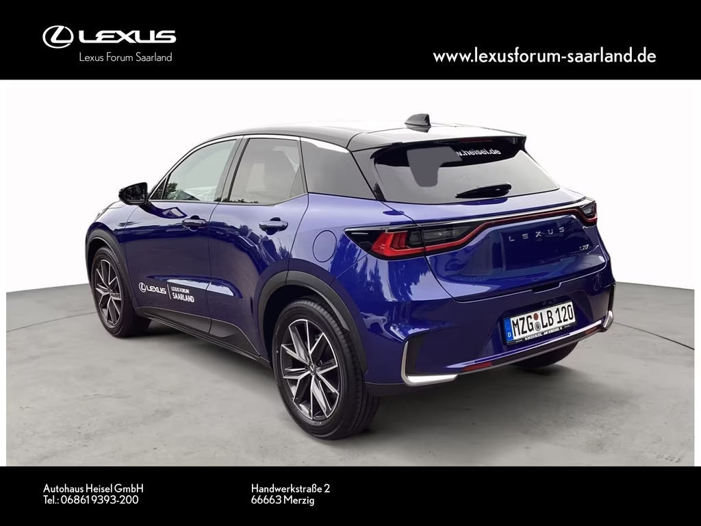 Lexus LBX