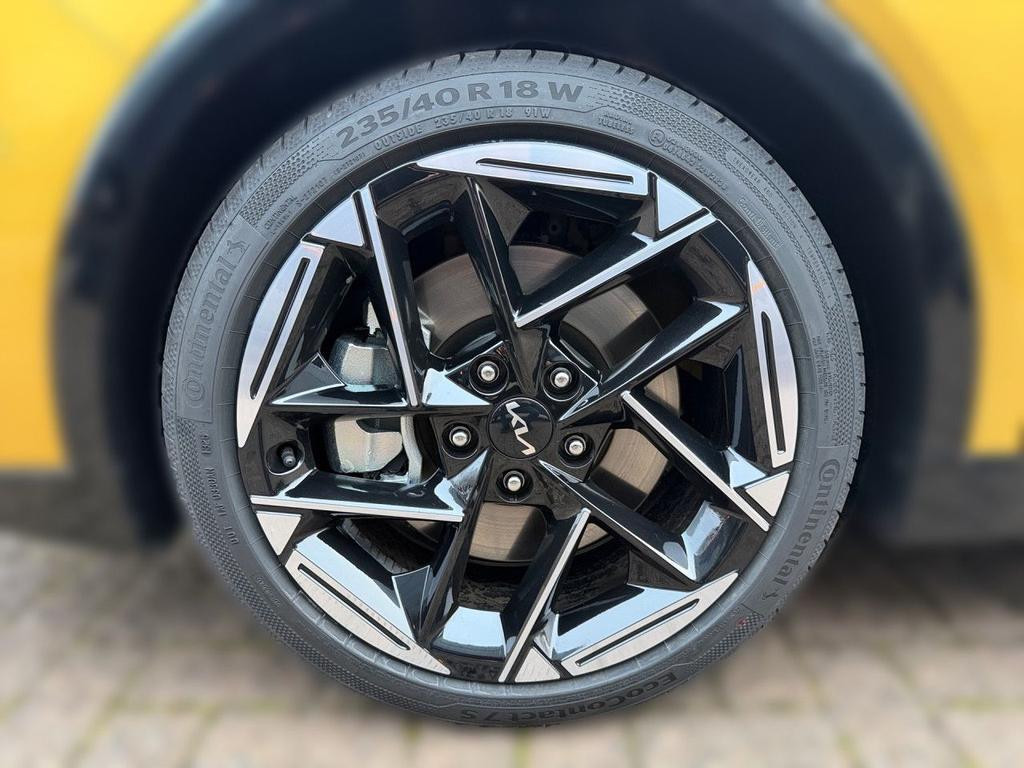 Kia K4