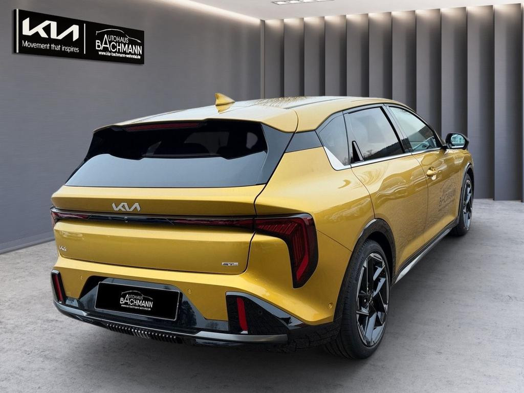 Kia K4