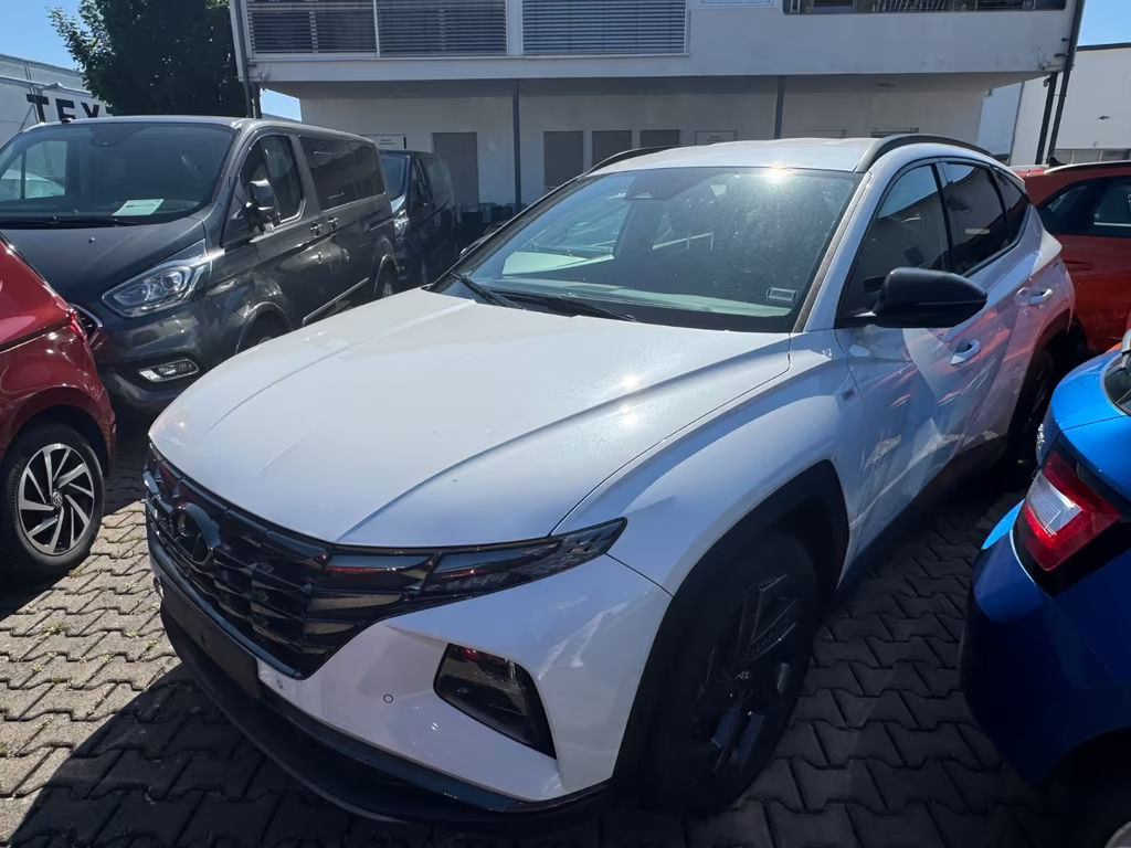 Hyundai Tucson Hybrid 2WD