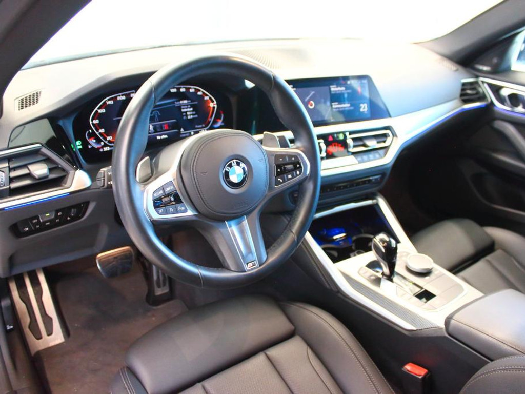 BMW M440