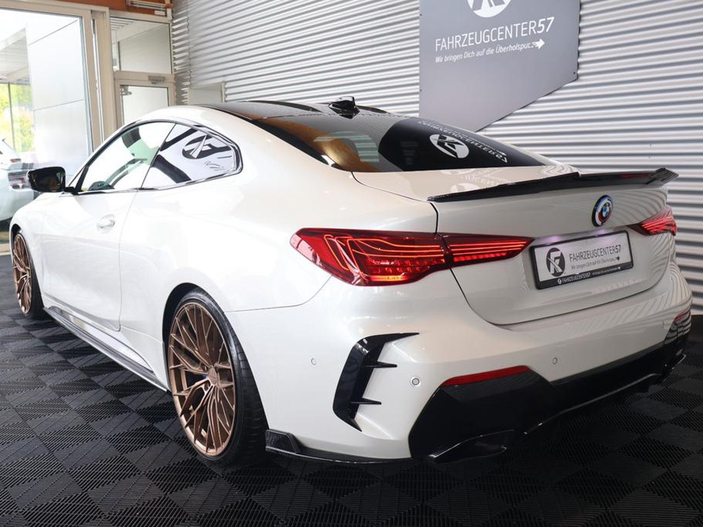 BMW M440