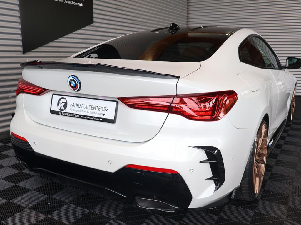 BMW M440