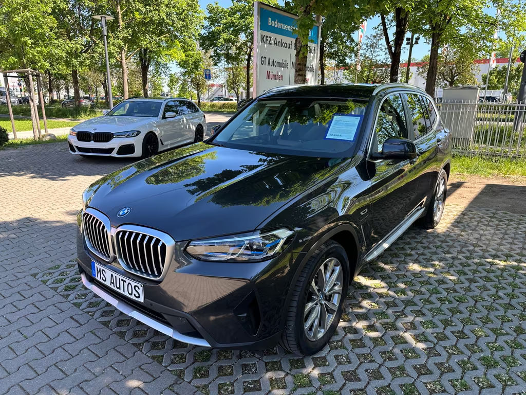 BMW X3 xDrive30e