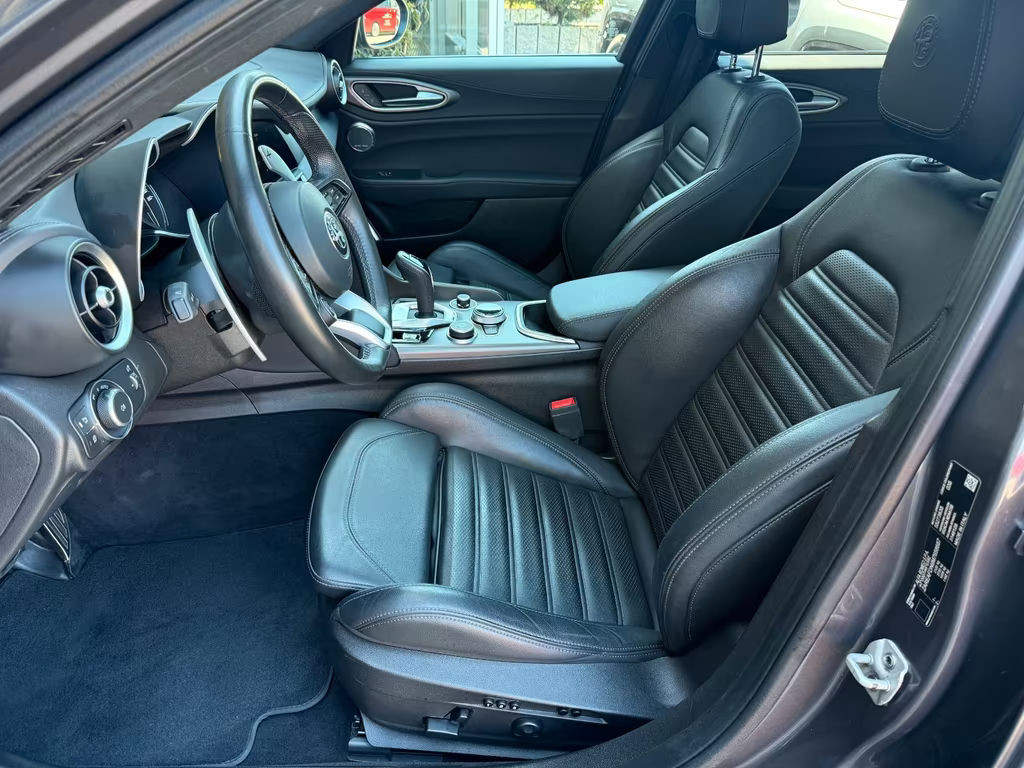 Alfa Romeo Giulia