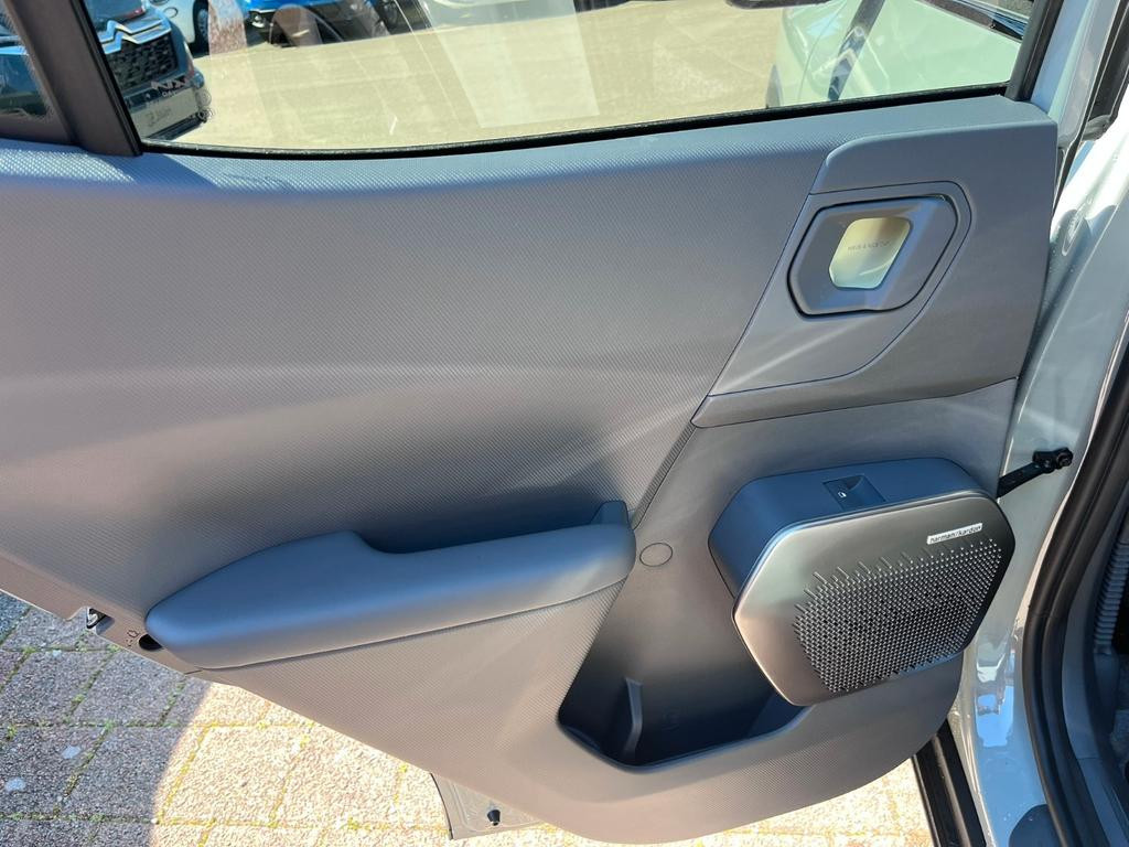 Kia EV2