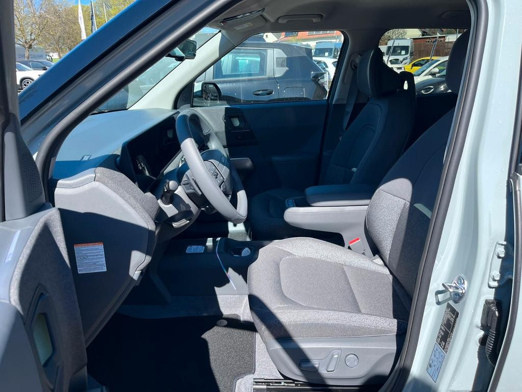 Kia EV2