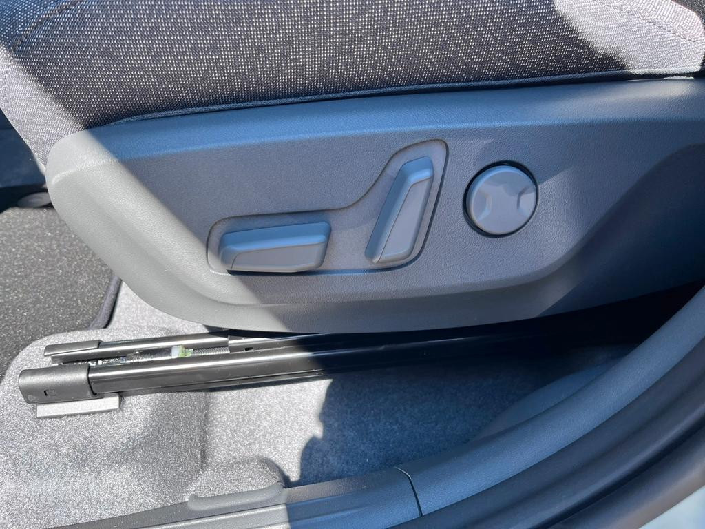 Kia EV2