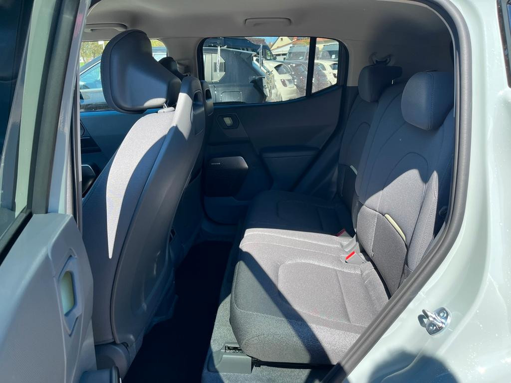 Kia EV2