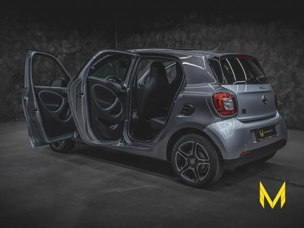 Smart EQ forfour