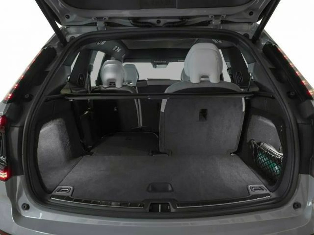 Volvo EX90