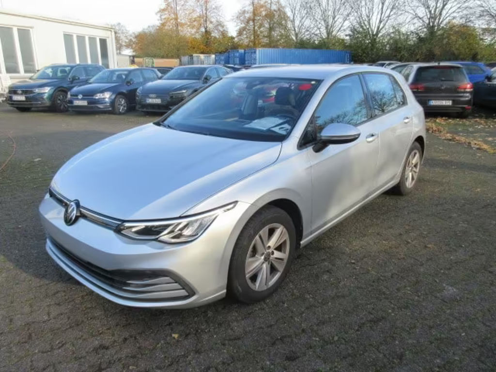 Volkswagen Golf Life 1.0 TSI
