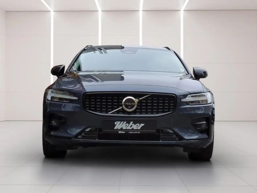 Volvo V60 Plus Dark