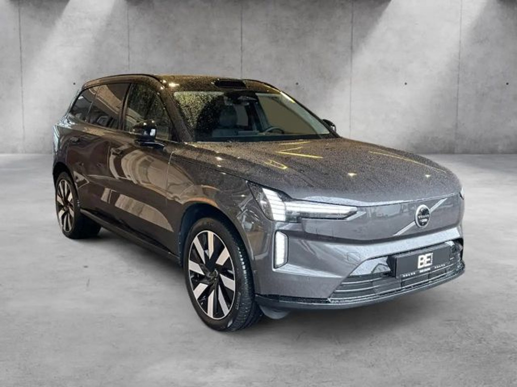 Volvo EX90