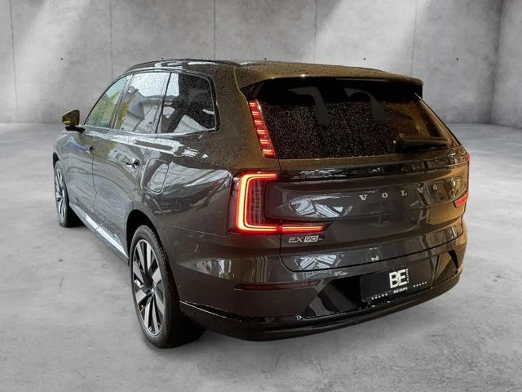 Volvo EX90