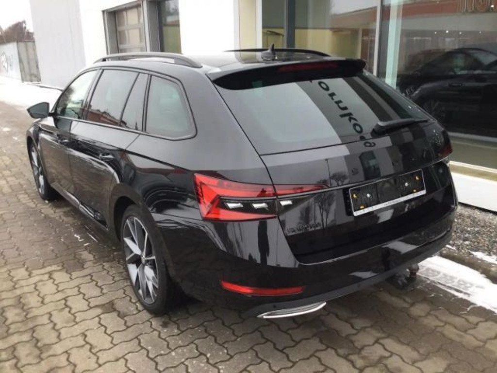 Skoda Superb Combi Sportline 2.0 TDI