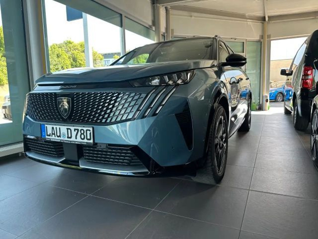 Peugeot E-5008 GT-Line