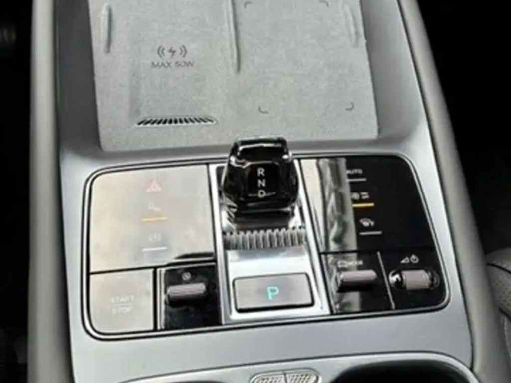 BYD Sealion 7