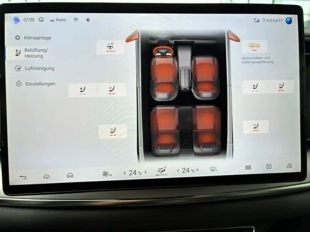 BYD Sealion 7