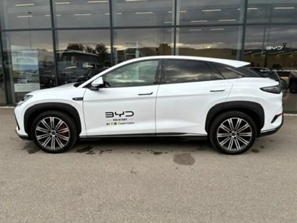 BYD Sealion 7