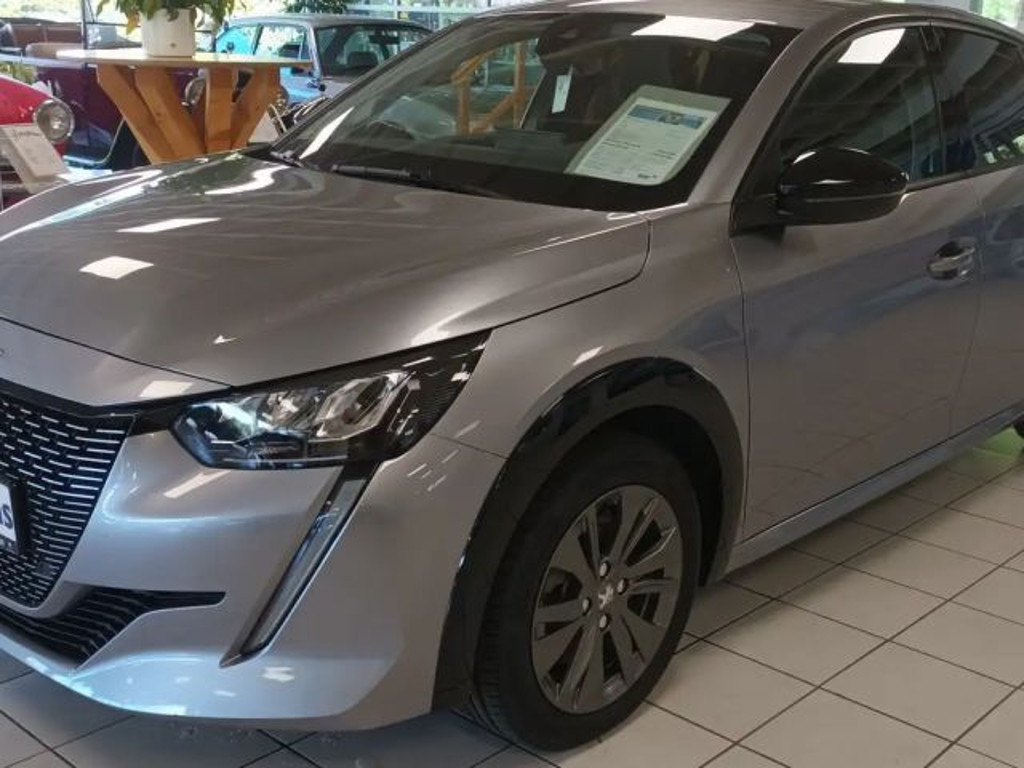 Peugeot e-208 Allure Pack