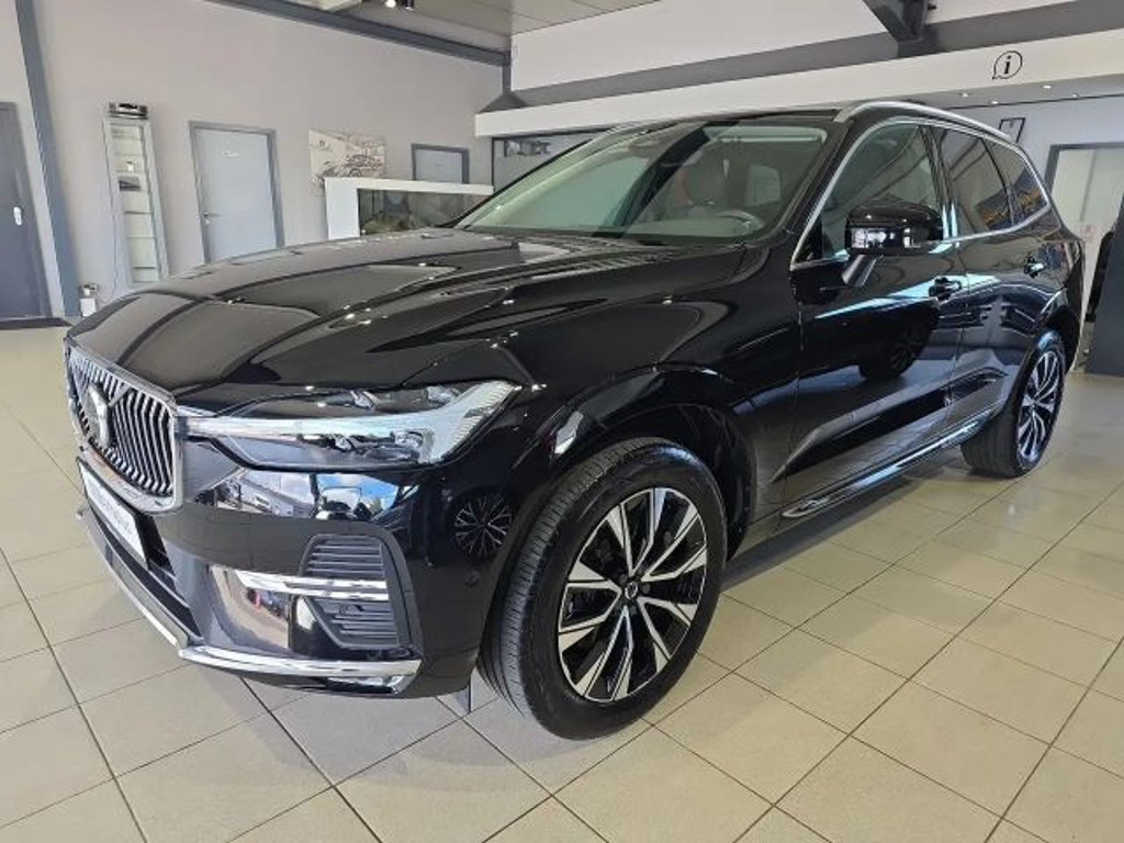 Volvo XC60 AWD Plus Bright